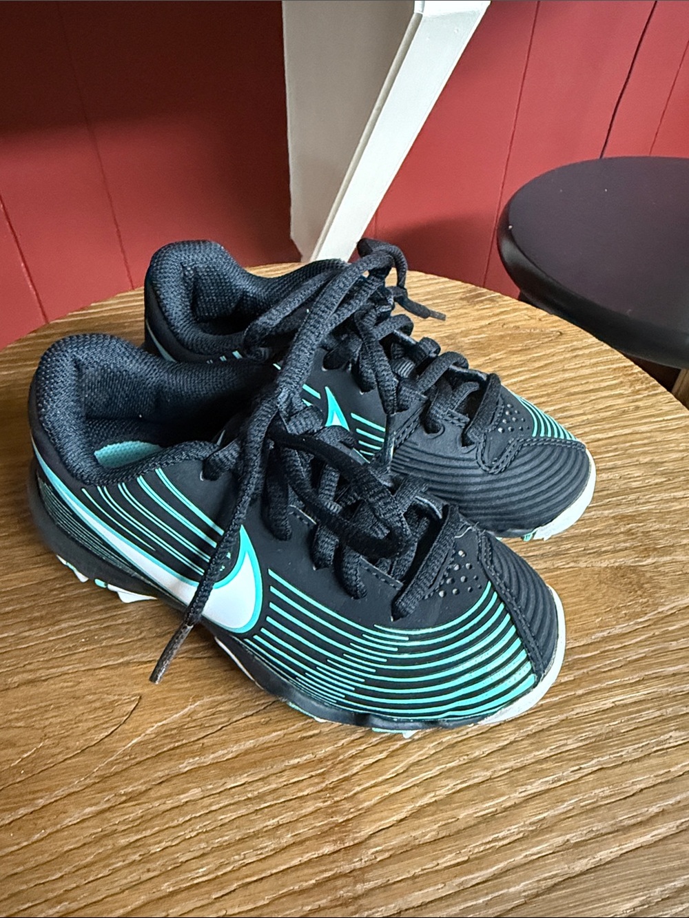Nike Fastflex softball Black and Teal Athletic Shoes